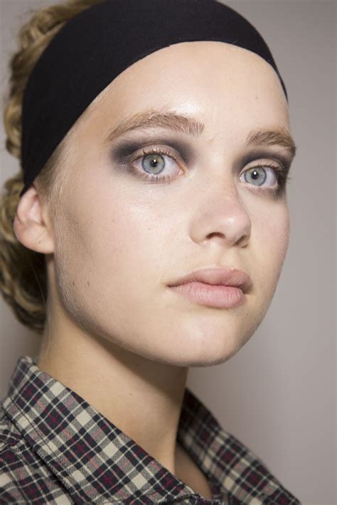 See The Best Makeup Looks From Fashion Month So Far Edgy Makeup