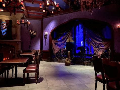 Review A Socially Distanced Dinner At Be Our Guest Restaurant In The