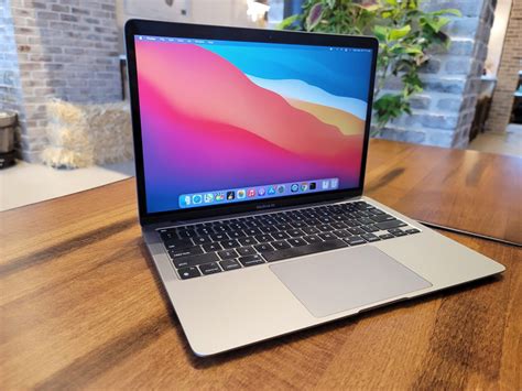 Apple Macbook Air M1 Chip With 8‑core Cpu 8‑core Gpu And 16‑core