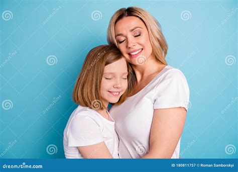 profile photo of two people beautiful mommy lady little daughter blonds hugging leaning head
