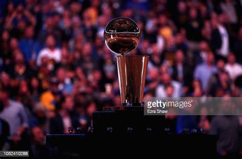 Larry Obrien Nba Championship Trophy Pictures Photos And Premium High