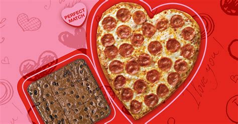 papa john s heart shaped pizza and brownie are back for valentine s day 2020