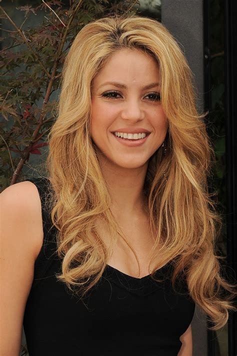 Hot And Sexy Wallpapers Shakira Wallpapers