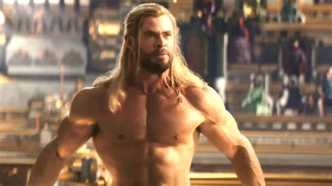 Thor Love And Thunder Image Highlights Ripped Chris Hemsworth