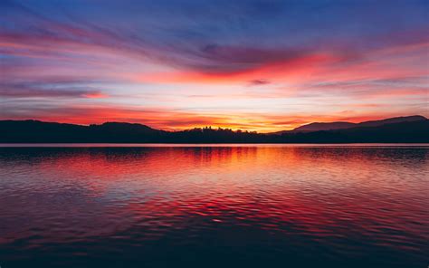 Download Wallpaper 2560x1600 Lake Sunset Horizon Sky Trees