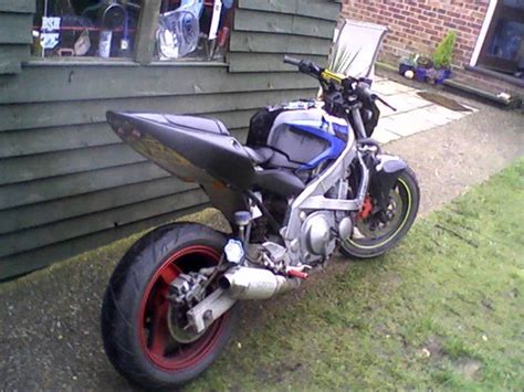 Gebrauchte kawasaki kvf 300 motorräder kaufen from kawasaki zzr 600 umbau , source:1000ps.de r&g racing kennzeichenhalter here you are at our website, articleabove (awesome kawasaki zzr 600 umbau ) published by at. 1990 Kawasaki Zzr 600 Streetfighter - YouTube
