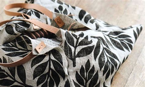 DIY: Block Printing With Our Linen and Kraft Accessories  
