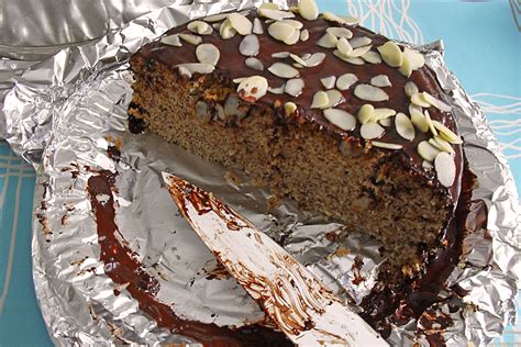 Nusskuchen ohne Zucker und Mehl von Speckulatius