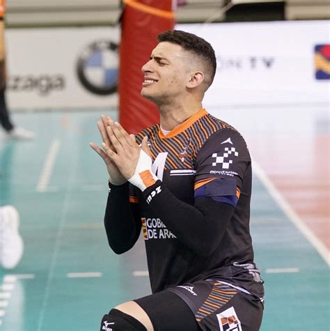 A lista surgiu neste domingo. Jogador brasileiro de vôlei é encontrado morto na Espanha ...