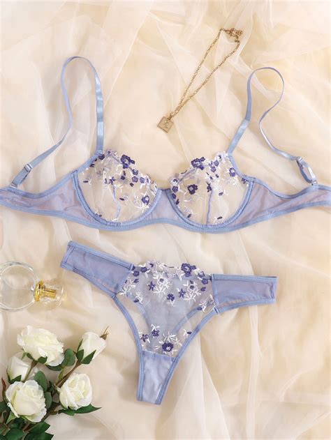 Sexy Lingerie Set Flower Embroidered Color Lingerie Sexy Hot
