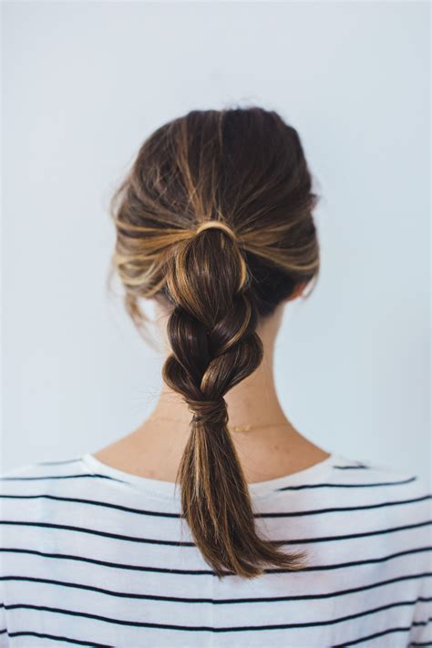 Insanely Easy Ponytail Hairstyles The Fox She Beauty Blog