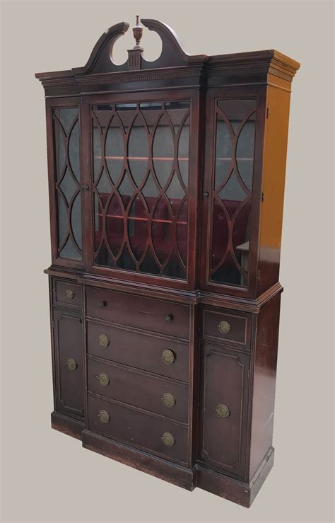 This is truly a set to get your hands on. Uhuru Furniture & Collectibles: 1940s Mahogany China ...