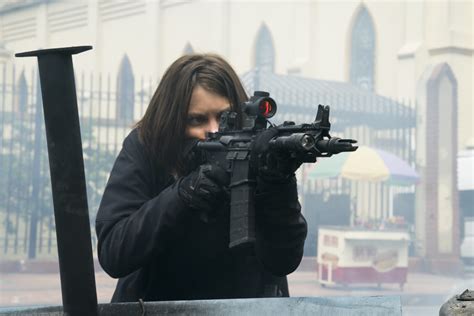 I skipped slender man so i could avoid what many. New Red Band Trailer Arrives For Mile 22 - Film and TV Now