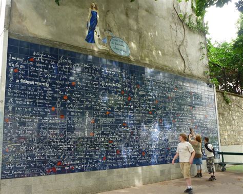 mur des je t aime in paris wall of i love you in paris near montmartre in 280 languages