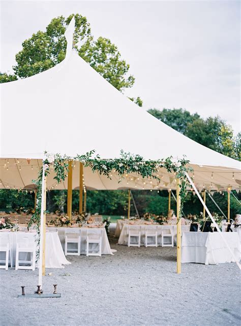 Tented Receptions That Take Style To New Heights Outdoor Tent Wedding