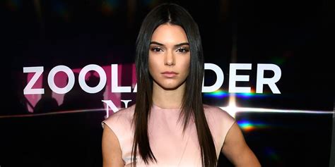 Kendall Jenners Eyebrow Disaster Is Your Worst Nightmare