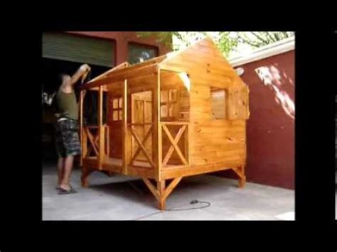 Homcom casa de muñecas con muebles mobiliario casita muñeca jueguetes madera con 13 accesorios incluidos y 4 niveles color rosa. Casitas para niños, modelos MADERHOUSE, Moreno, Bs As ...