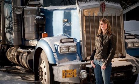 Lisa Kelly Ice Road Truckers Bio Net Worth Married Husband