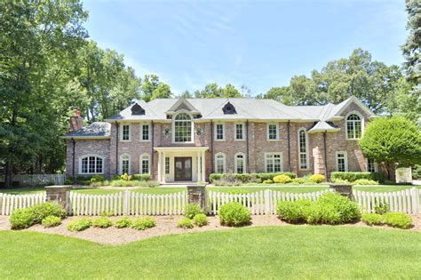 Luxury Real Estate In Saddle River NJ Special Properties