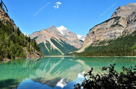 Kinney Lake In Nationaal Park Mount Robson British Columbia Canada