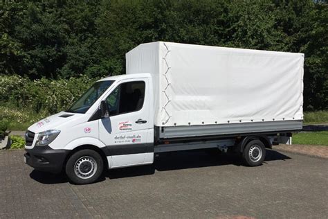 Mittlere lkw zum mieten (bis 3,5t). Transporter - Pritsche mit Plane mieten - Autovermietung ...