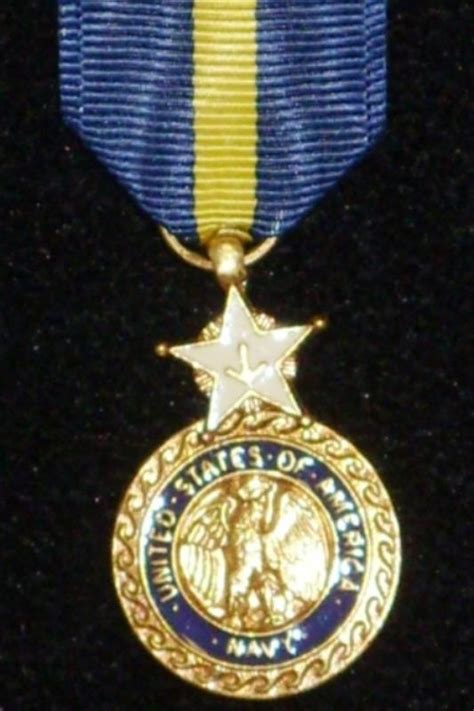 Worcestershire Medal Service Usa Navy Distinguished Service Medal