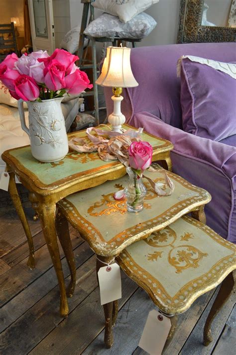 A Visit To Rachel Ashwell S Shabby Chic Store In New York Shabby Chic