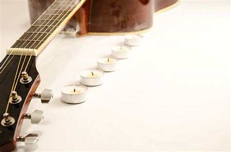 260 Acoustic By Candlelight Stock Photos Pictures And Royalty Free