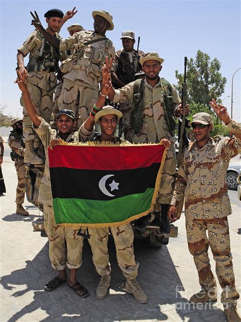 Free Libyan Army Troops Pose Photograph By Andrew Chittock