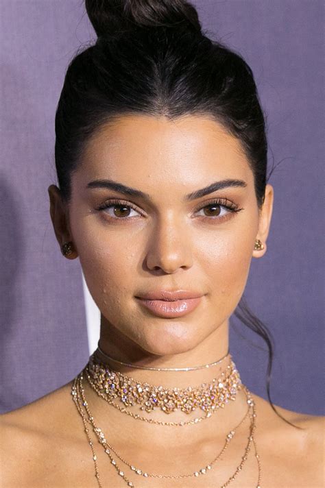 Reality television series keeping up with the kardashians. Kendall Jenner - Universal, NBC, Focus Features, E ...