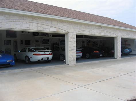 Regardless of whether you're doing simple preventive maintenance, major repairs, performance modifications, or trying to decide on the purchase of a vehicle. Porsche Garage - Rennlist - Porsche Discussion Forums