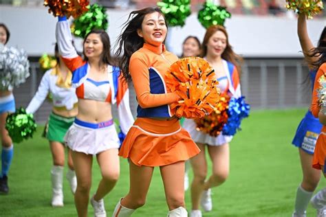 【photo】華やかなダンスパフォ！ Jクラブチアが国立に大集合！（part3） サッカーダイジェストweb