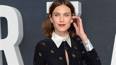 Alexa Chung Is Launching Her Own Fashion Label 9style