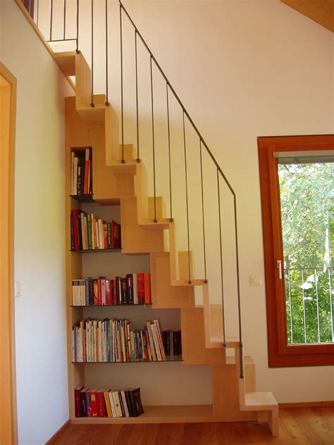 Integrierte elemente wie regale, schubläden oder kleiderschränke sorgen zudem für maximalen stauraum und ordnung in ihrem schlafzimmer. Spartreppe2.jpg 900×1,200 pixels | Spartreppe, Treppe ...