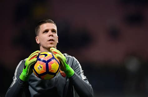 This is the national team page of juventus turin player wojciech szczesny. Wojciech Szczesny leaves Arsenal for Juventus on four-year deal