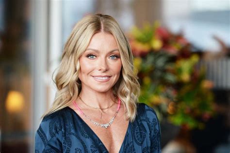 Kelly Ripa Fires Back At Social Media Critic Who Claims Kelly Is The