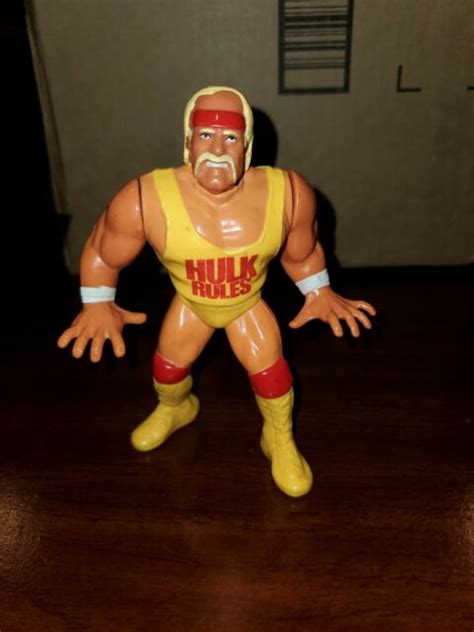 Wwf Hasbro Hulk Hogan Series Action Figure Vintage Ebay