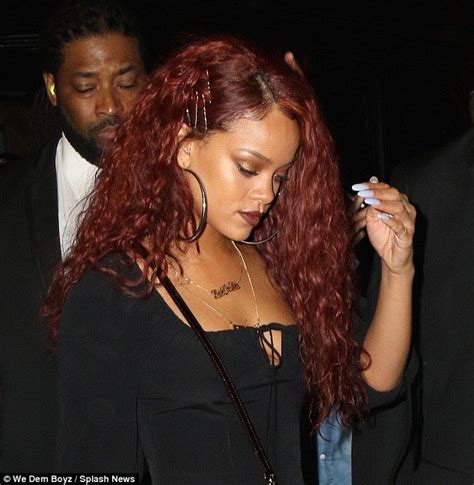 Rihanna Receives Lavish Bouquet Of Roses And I Love You