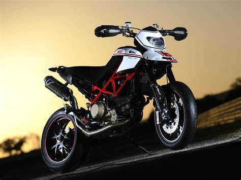 Fondos De Pantalla Ducati Motocicleta Descargar Imagenes