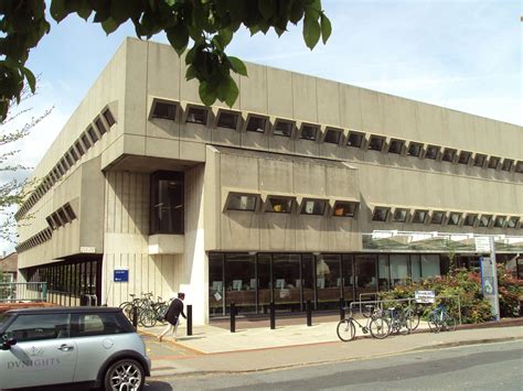 pin by celfs uob on university of bristol brutalist architecture architecture concrete buildings