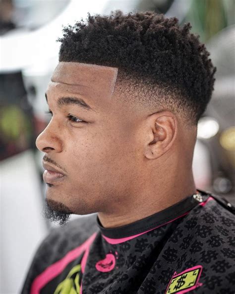 25 Low Fade Haircuts For Stylish Guys July 2021 Updat