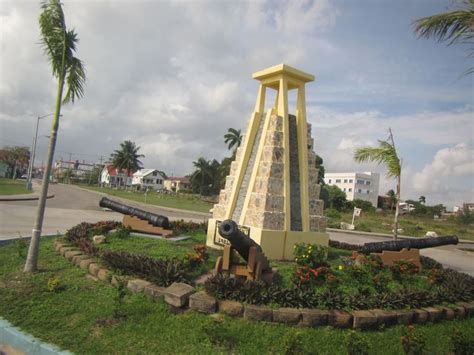 Belize Monument Marine Parade Belize City Sitio