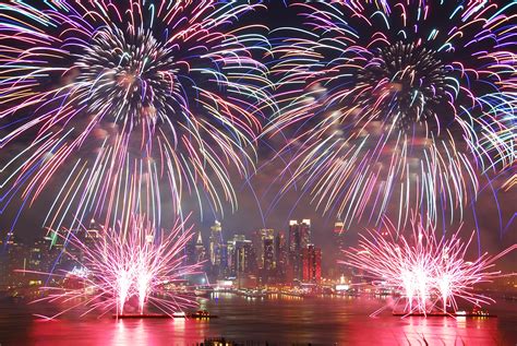 Select from premium 4th of july fireworks of the highest quality. 99+ Happy 4th of July Quotes, Images, Sayings, Fireworks ...