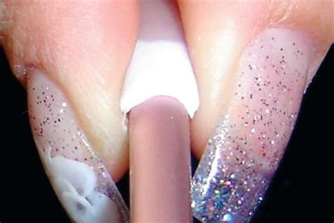 Nail fungus treatment comparison emoninail omiera nonyx fungi stellnaturals clear nail zane there are a lot of nail fungus treatments on the market so you need to be careful that you don't fall there are many symptoms of nail fungus. Can fungus grow under acrylic nails - New Expression Nails