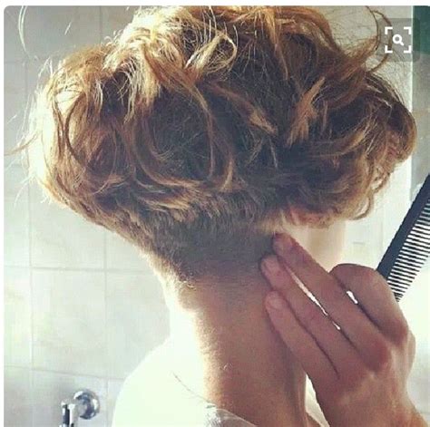The key to a brand new curly hairstyle basically depends on the face cut and the layers. De 848 bästa Adventures in High Shaved/Close Clippered ...
