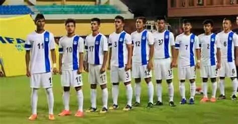 The latin etymon for these words, ingenuus, means my understanding of ingénue 's relation to ingenuus (and difference in meaning from ingenuous) is that it refers to the the sort of innocence that is inborn to. Minerva and AIFF have differing opinions after two matches ...