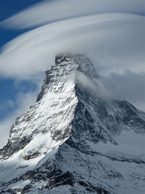 Three Moods In Three Hours Lenticular Clouds Clouds Landscape