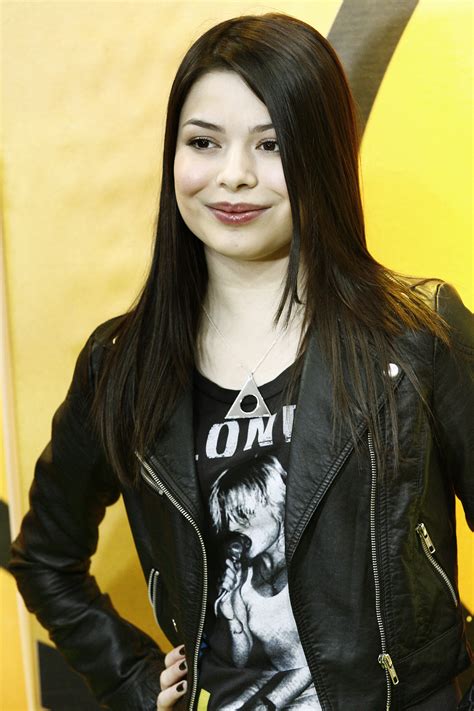 Find the perfect miranda cosgrove 2008 stock photos and editorial news pictures from getty browse 664 miranda cosgrove 2008 stock photos and images available, or start a new search to. MTV's TRL in Milan (2008) - Miranda Cosgrove Photo ...