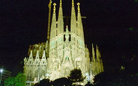 Sagrada Família Night Travel Midnight Church Hd Wallpaper Pxfuel