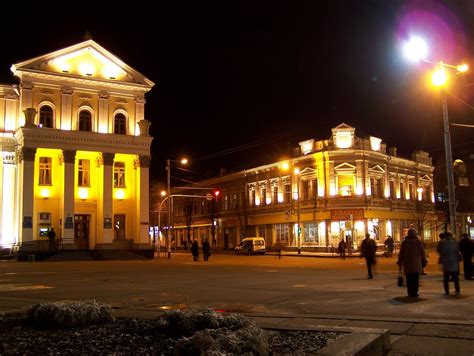 Виконком знову розгляне питання підвищення вартості проїзду в маршрутках житомир www.zhitomir.info. Історія Житомира: Житомир сьогодні. Фотогалерея